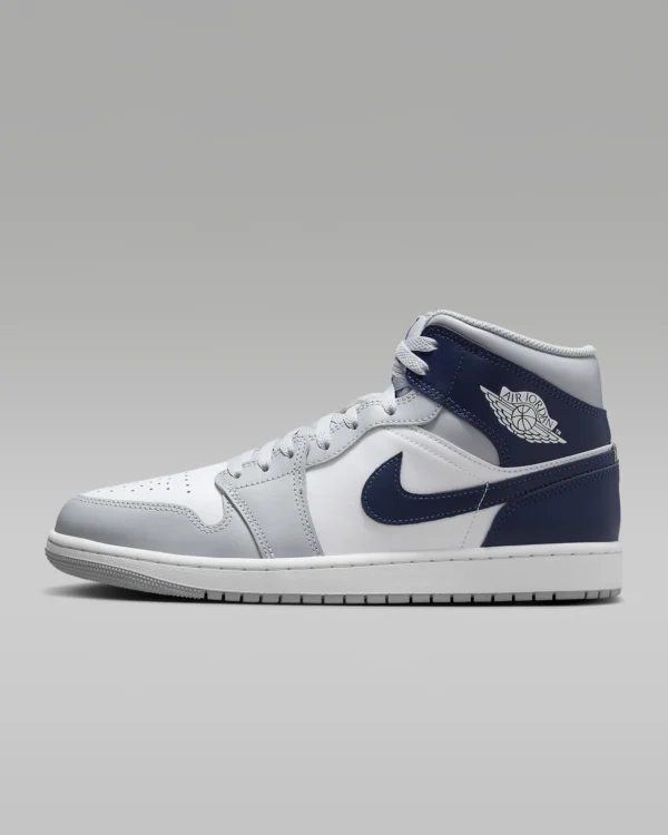 Air Jordan 1 Mid - Image 3